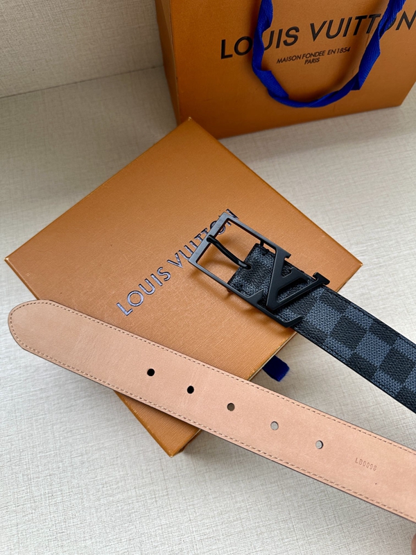 激安ルイヴィトンベルト素材ディテール